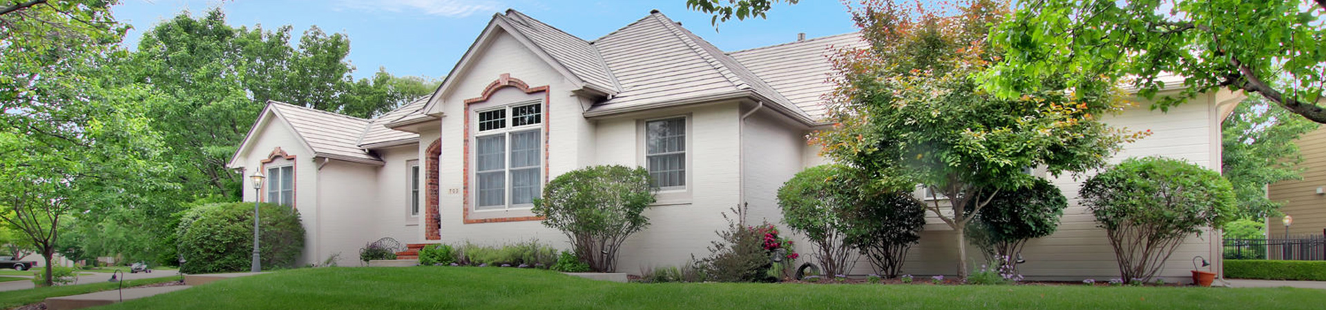 Real Estate  | Services